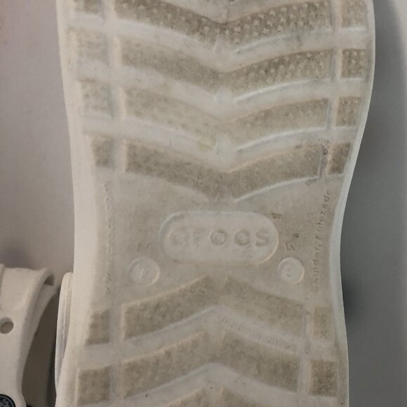Crocs Classic White Clog Slip On Sandals Unisex Men Size 7 Women Size 9 Comfort - Picture 9 of 10
